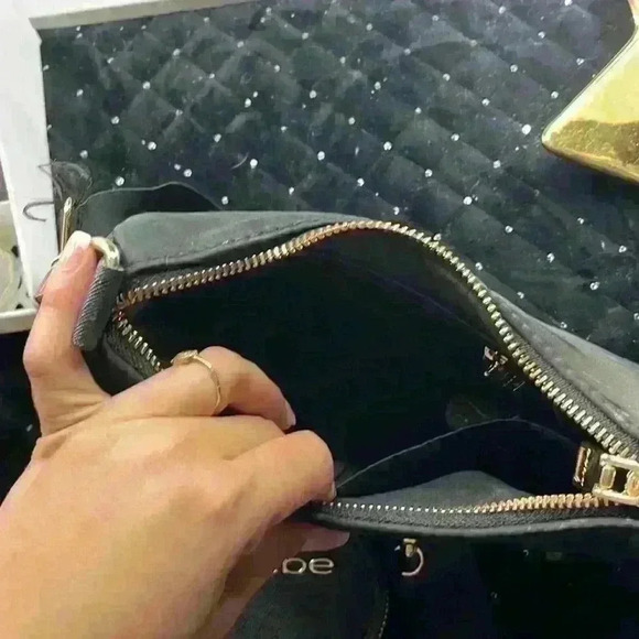 Bebé cross body purse - Picture 4 of 4